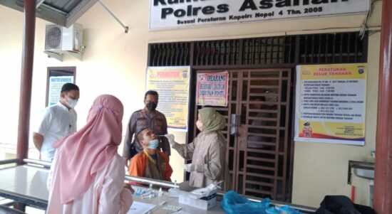 Cegah Penularan Covid-19, Polres Asahan Rapid Tes Antigen Tahanan di RTP