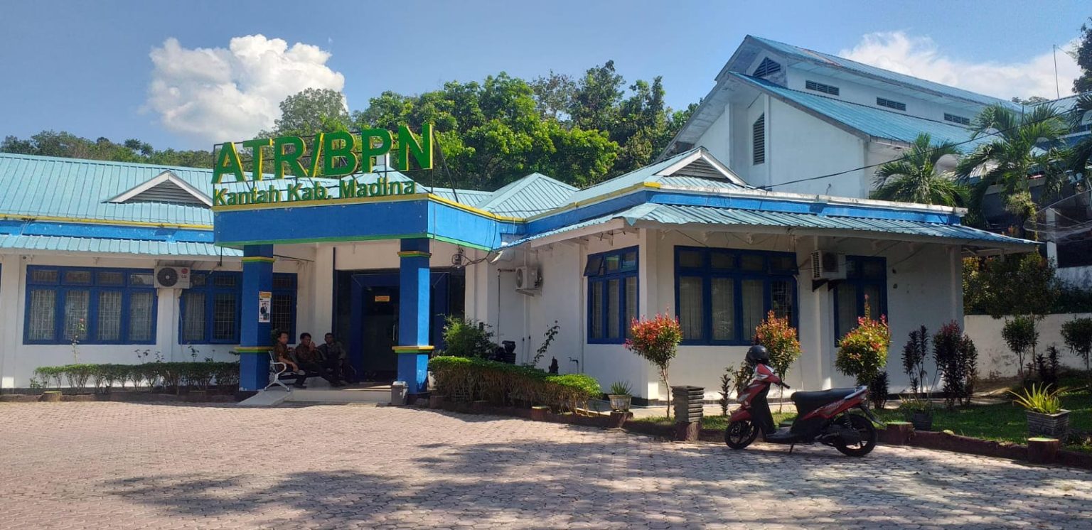 Kepala BPN Madina Bantah Pengurusan Program Redis Dipungut Biaya