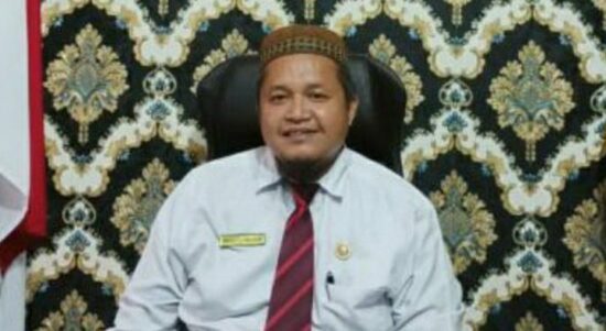 MTs Negeri 3 Stabat, Menjual LKS kepada Siswa