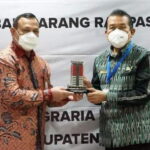 KPK RI Hibahkan Aset Tanah Rampasan kepada Pemkab Taput