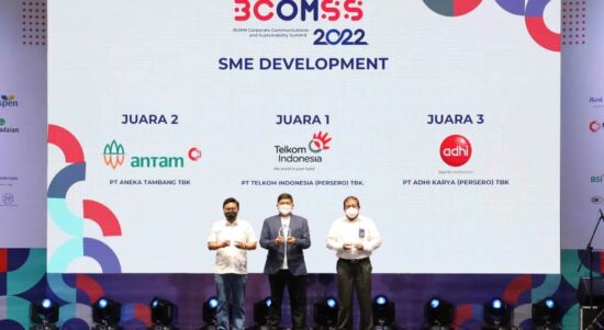 Program TJSL Telkom Raih Penghargaan Terbaik dari Kementerian BUMN