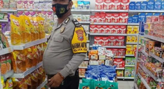 Polsek Kuala Pantau Ketersediaan Minyak Goreng