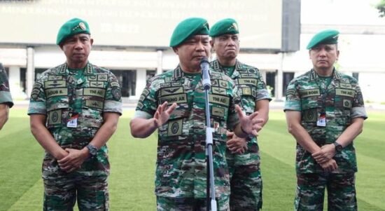 Rombongan KSAD Dudung Kecelakaan di Merauke, Satu Prajurit TNI Meninggal