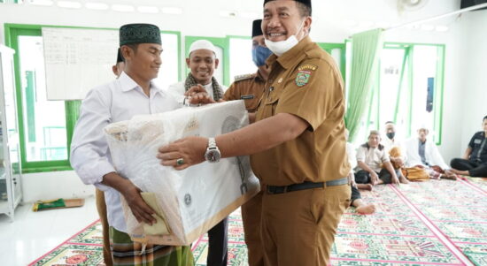 Wakil Bupati Asahan Kunjungi Masjid Amaliah Sidodadi