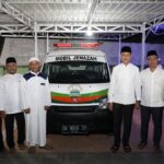 YHA Serahkan 1 Mobil Jenazah ke BKM Al Istiqomah YHA Serahkan 1 Mobil Jenazah ke BKM Al IstiqomahYHA Serahkan 1 Mobil Jenazah ke BKM Al Istiqomah