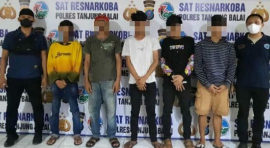GKN Datuk Bandar Timur, Polres Tanjungbalai Boyong 5 Bandit Sabu