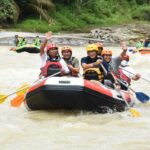 Bupati dan Wabup Sergai Dampingi Menparekraf Jajal Rafting Sei Bahbolon Bupati dan Wabup Sergai Dampingi Menparekraf Jajal Rafting Sei Bahbolon
