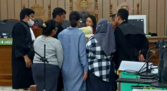 Saksi Fakta Sebut Penjualan Tiket Kapal Penyeberangan Simanindo-Tigaras Tiap Hari Disetor ke Staf Terdakwa