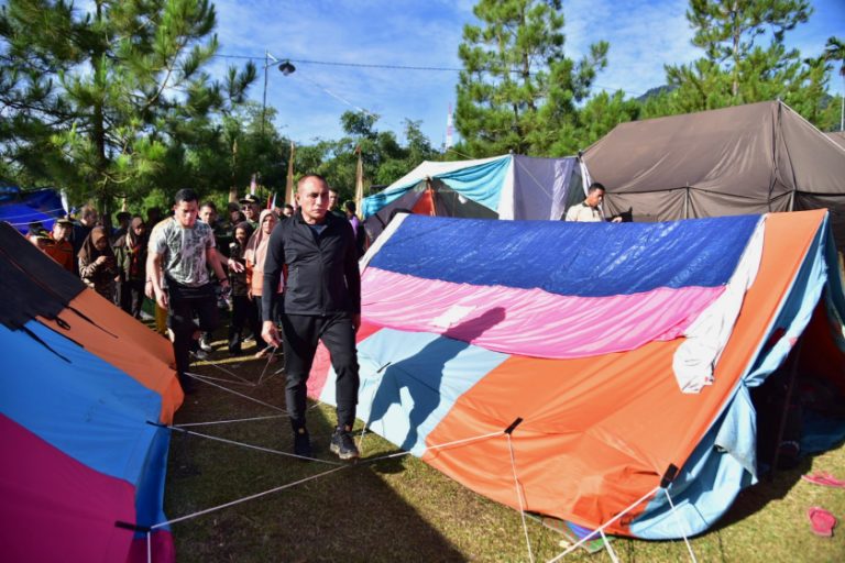 Adik-adik Pramuka: Bangga Kemah Bersama Gubernur Sumut