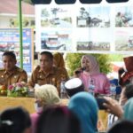 Kunjungi Dairi, Nawal Lubis Singgah ke Kampung PKK di Sidikalang