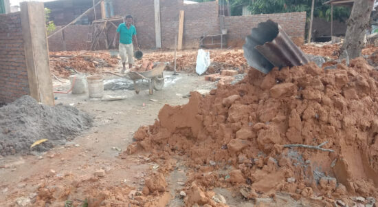 PT Bukara Diduga Buang Limbah B3 di Pemukiman Warga