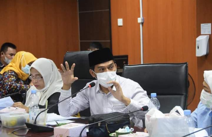 Parkir Liar di Dr Mansyur, Rudiawan Minta Parkir Kota Medan Dibenahi