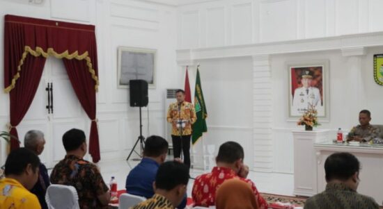 Pimpin Sidang Panitia Pertimbangan Landreform, Wabup Sergai Harapkan Ini