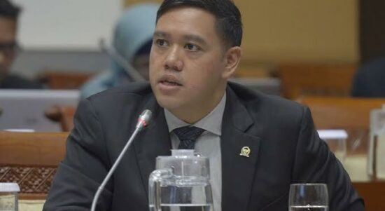 DPR Dukung Angkatan Darat Perkuat Satuan Siber