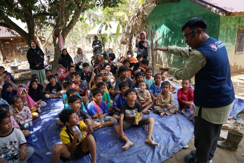 TelkomGroup Dukung Pemulihan Psikologis Anak Terdampak Banjir di Aceh Tamiang