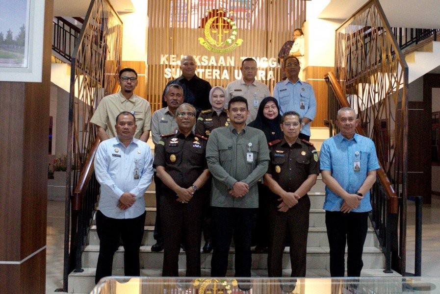 Perkuat Kolaborasi Pemprov Sumut–Kejati, Bobby Nasution Bahas Pembangunan 2027